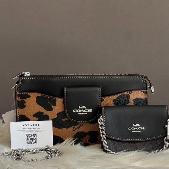 CC868 - Coach Poppy Crossbody with Card Case with Leopard Print and Sig Canvas - Picture 13 of 16